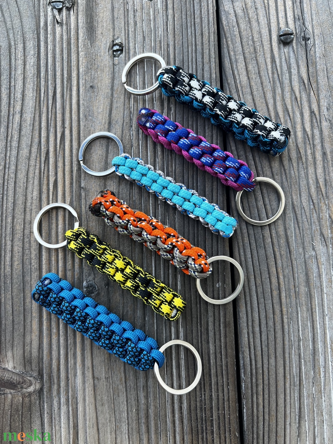 Paracord kulcstartók - táska & tok - kulcstartó & táskadísz - kulcstartó - Meska.hu Paracord kulcstartók - táska & tok - kulcstartó & táskadísz - kulcstartó - Meska.hu