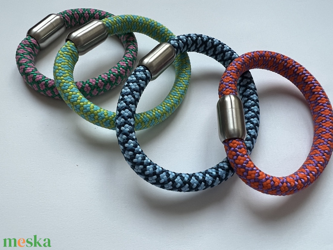 SUP karkötők - ékszer - karkötő - karperec - Meska.hu