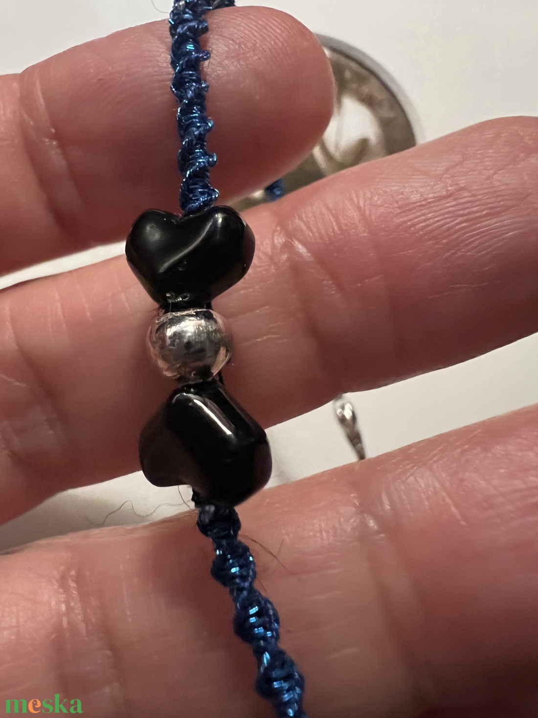 Vékony makramézott karkötő - ékszer - karkötő - fonott karkötő - Meska.hu