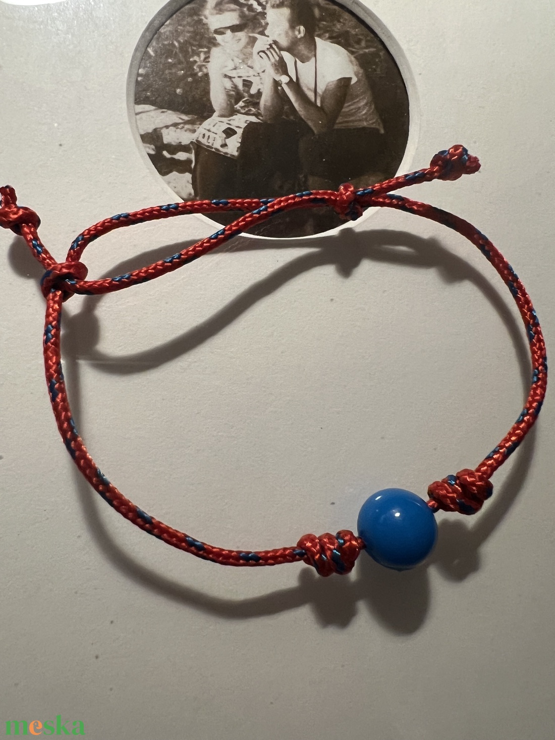 Karkötő kék gyönggyel - ékszer - karkötő - gyöngyös karkötő - Meska.hu