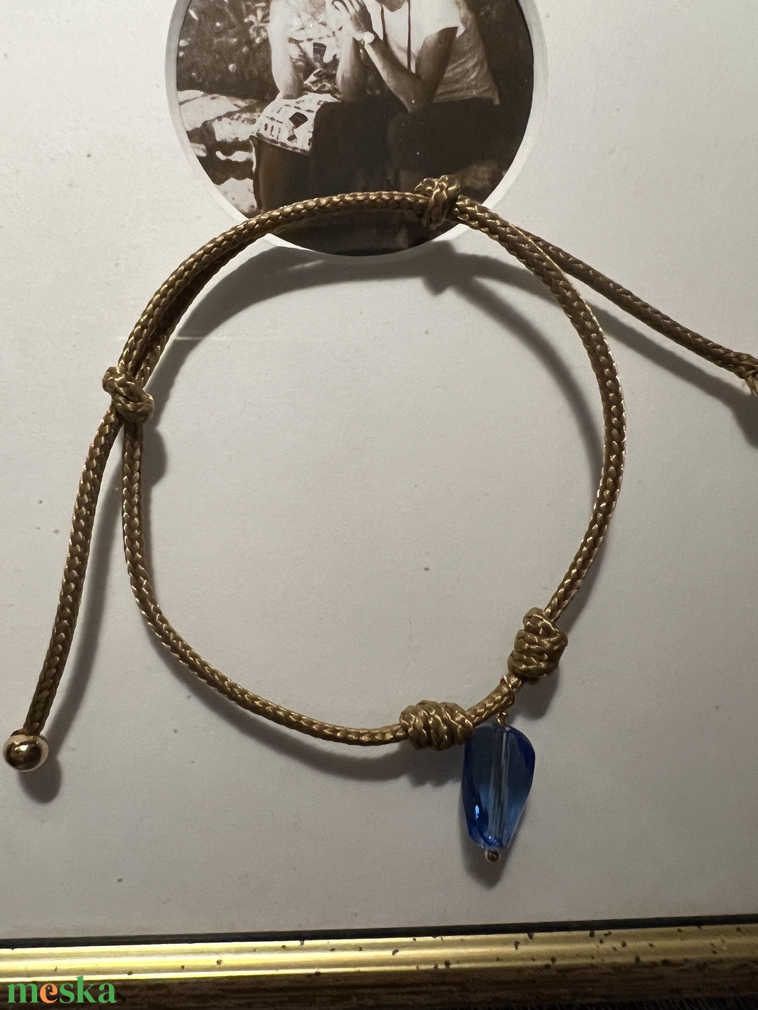 Karkötő kék üveggyönggyel - ékszer - karkötő - gyöngyös karkötő - Meska.hu