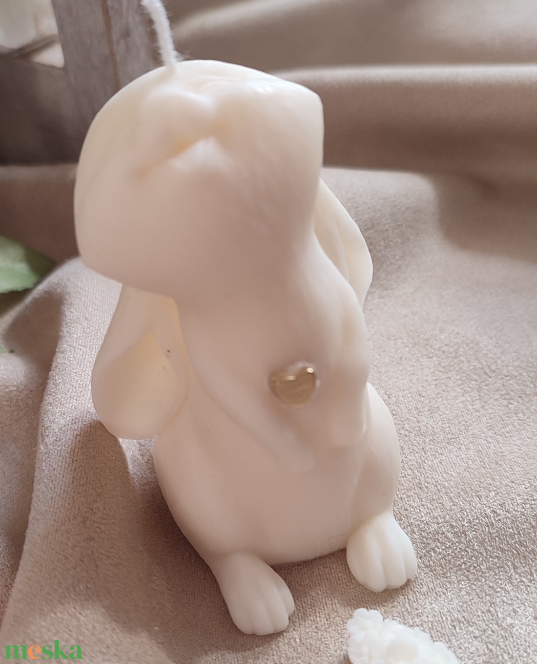 Aranyszívű fehér húsvéti nyuszi - otthon & életmód - gyertya, illat, aroma - gyertya - Meska.hu
