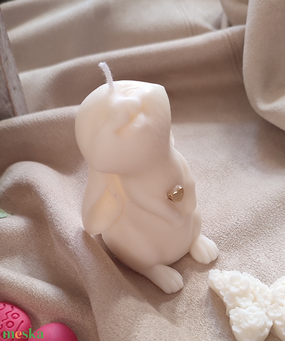 Aranyszívű fehér húsvéti nyuszi - otthon & életmód - gyertya, illat, aroma - gyertya - Meska.hu