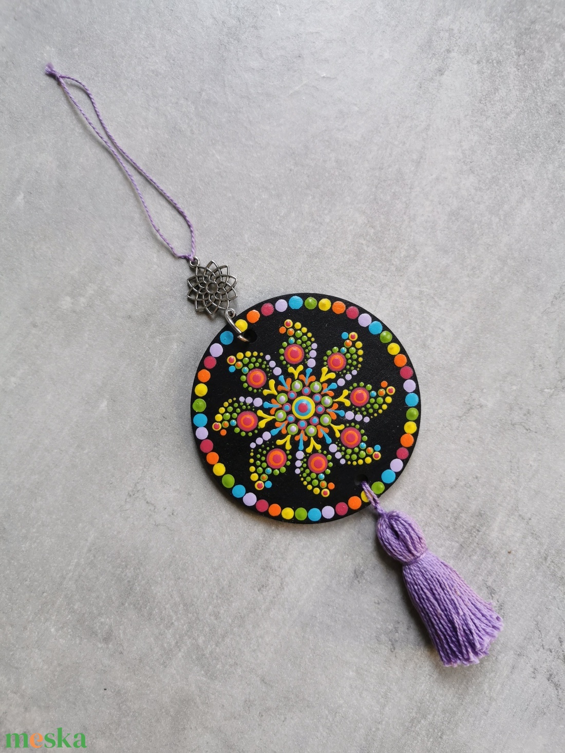 Fa korongra festett talizmán bojttal - Szivárvány - otthon & életmód - dekoráció - spiritualitás - mandala - Meska.hu Fa korongra festett talizmán bojttal - Szivárvány - otthon & életmód - dekoráció - spiritualitás - mandala - Meska.hu