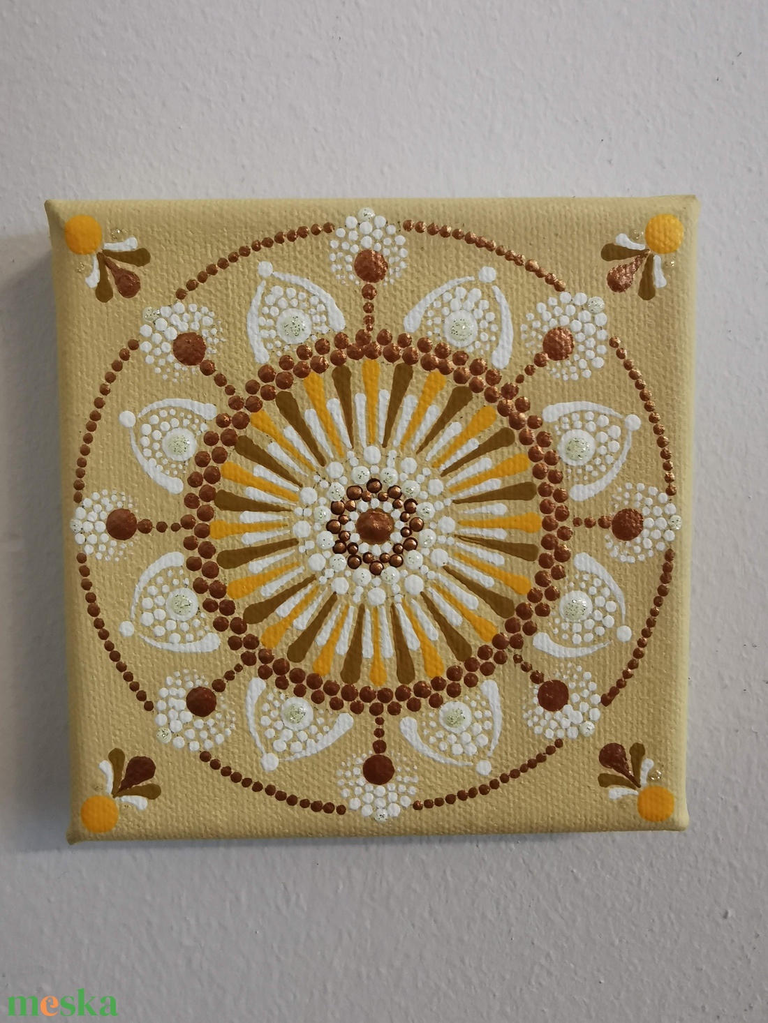 Mandala vászonkép - Vajszínű-barna-fehér - otthon & életmód - dekoráció - kép & falikép - vászonkép - Meska.hu Mandala vászonkép - Vajszínű-barna-fehér - otthon & életmód - dekoráció - kép & falikép - vászonkép - Meska.hu