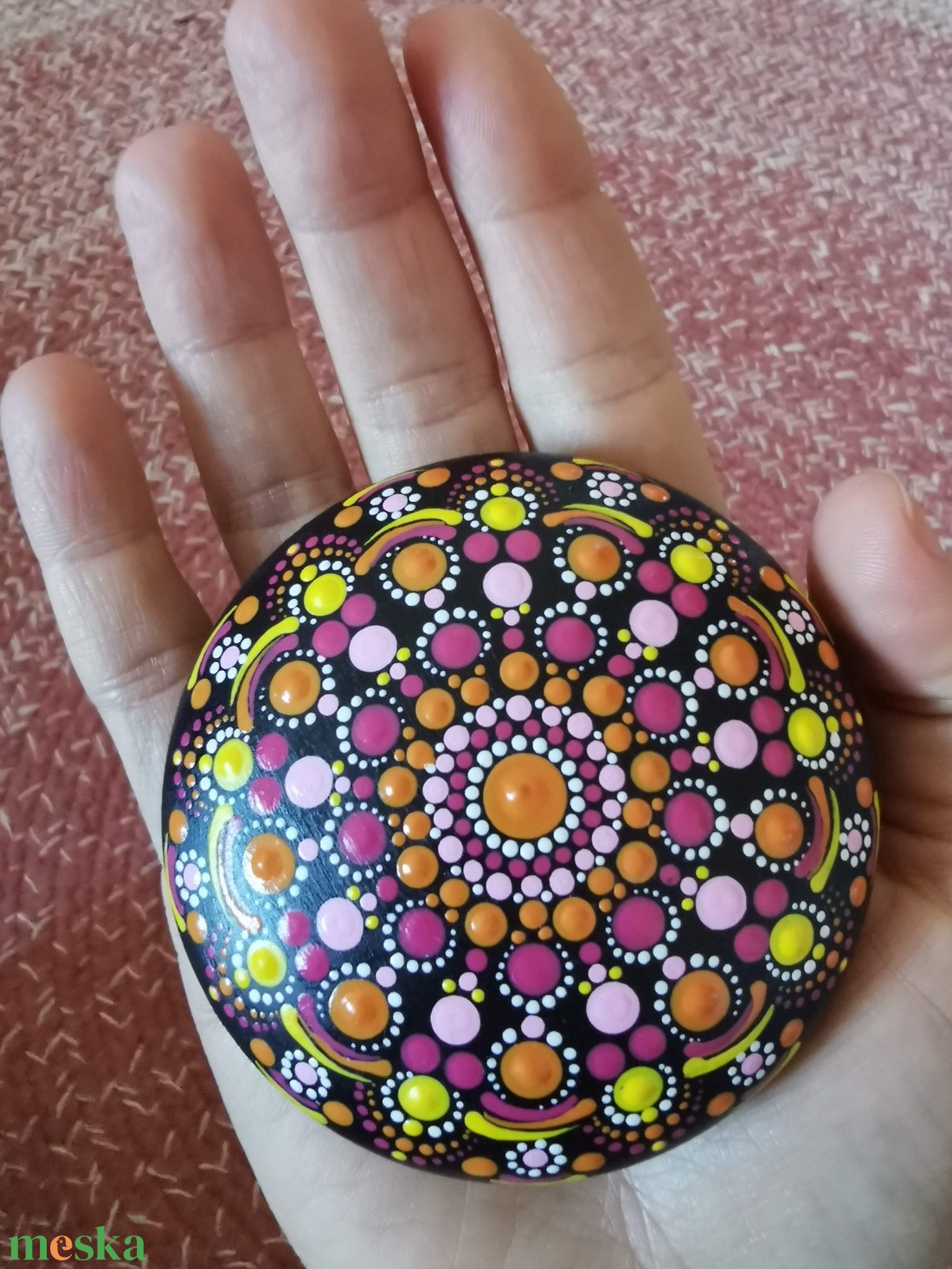 Gipszre festett nagy mandala kő - Rózsaszín-narancssárga-sárga - otthon & életmód - dekoráció - spiritualitás - mandala - Meska.hu Gipszre festett nagy mandala kő - Rózsaszín-narancssárga-sárga - otthon & életmód - dekoráció - spiritualitás - mandala - Meska.hu