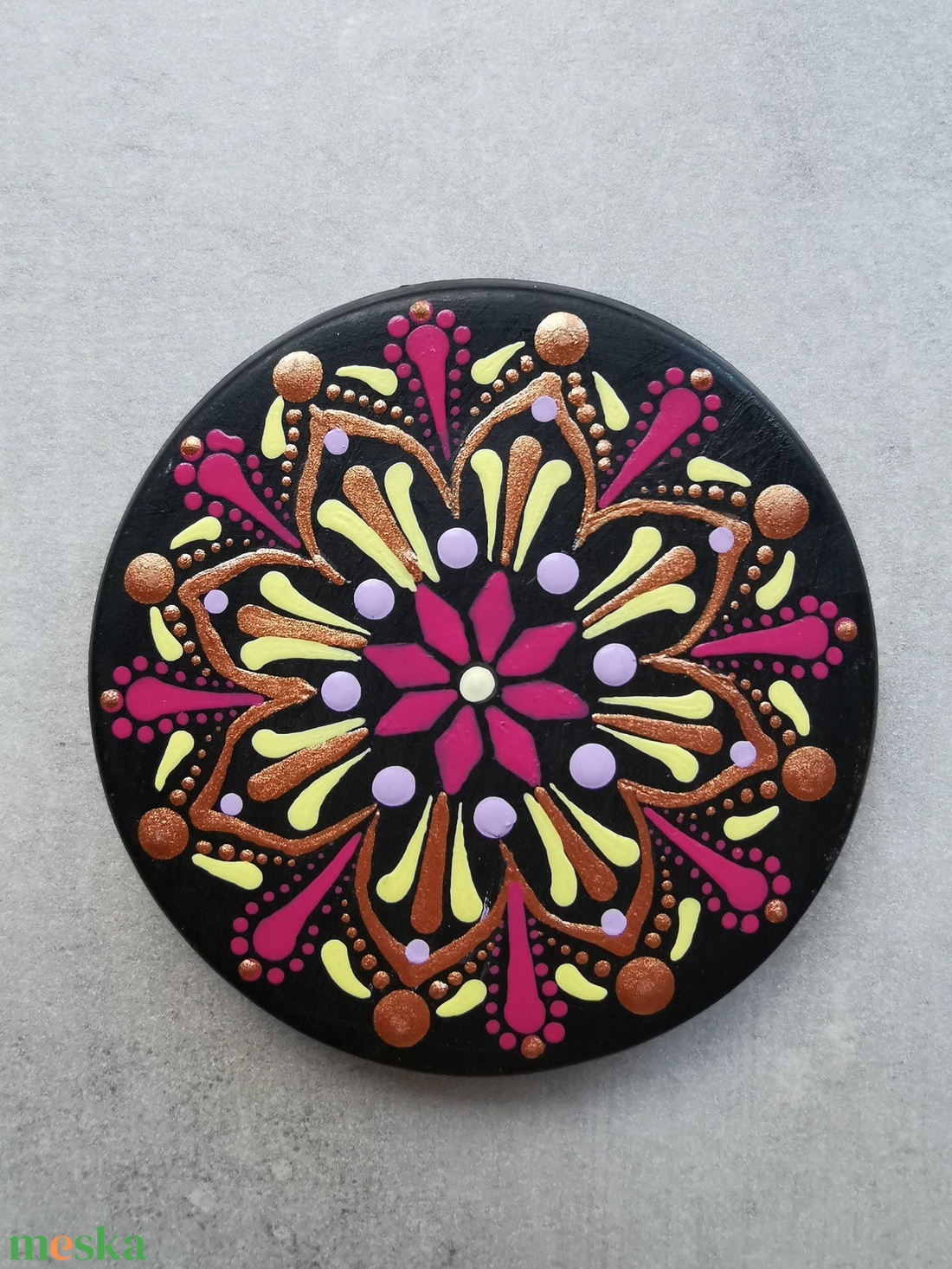 Gipszre festett mandala kő/hűtőmágnes - Többféle/1. - otthon & életmód - dekoráció - spiritualitás - mandala - Meska.hu Gipszre festett mandala kő/hűtőmágnes - Többféle/1. - otthon & életmód - dekoráció - spiritualitás - mandala - Meska.hu