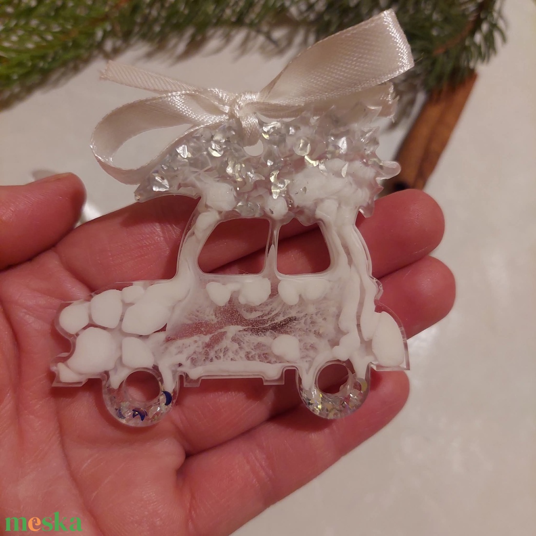 Epoxy karácsonyfadísz - karácsony - karácsonyi lakásdekoráció - karácsonyfadíszek - Meska.hu