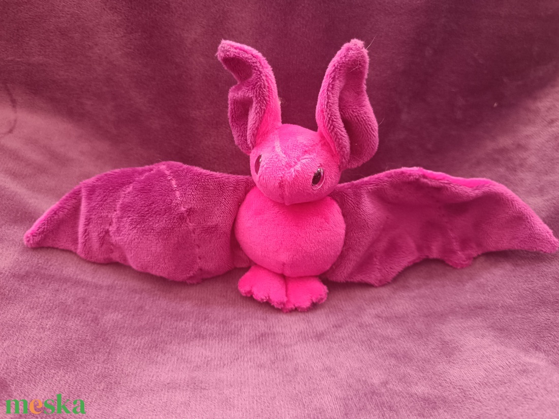 Apró plüss denevér - játék & sport - plüssállat & játékfigura - más figura - Meska.hu