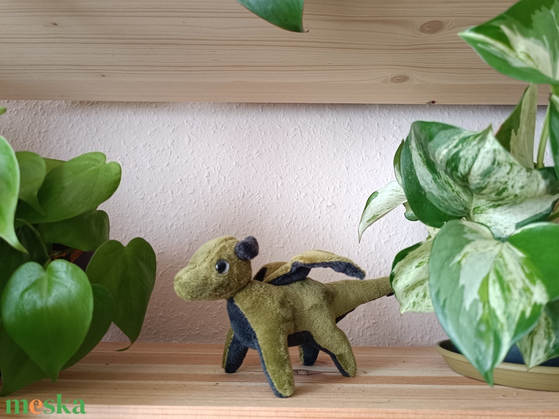 Zöld plüss sárkány - játék & sport - plüssállat & játékfigura - plüss sárkány - Meska.hu