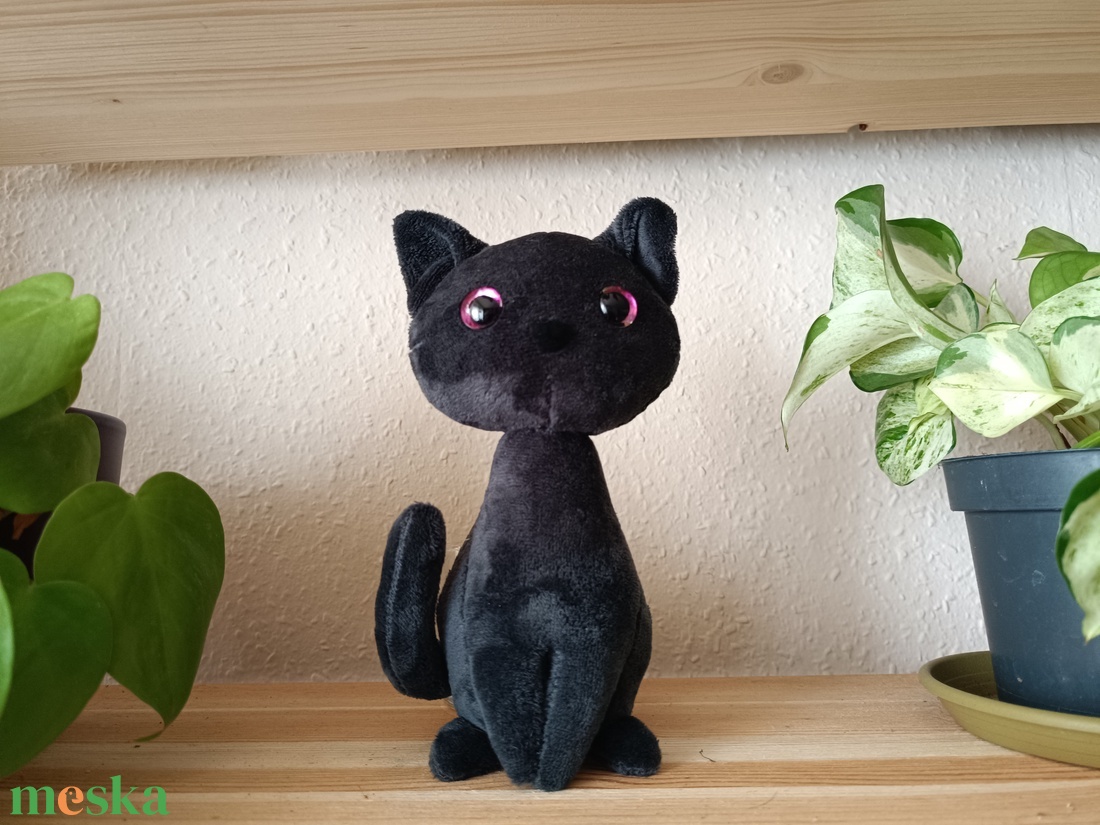Plüss cica - játék & sport - plüssállat & játékfigura - cica - Meska.hu