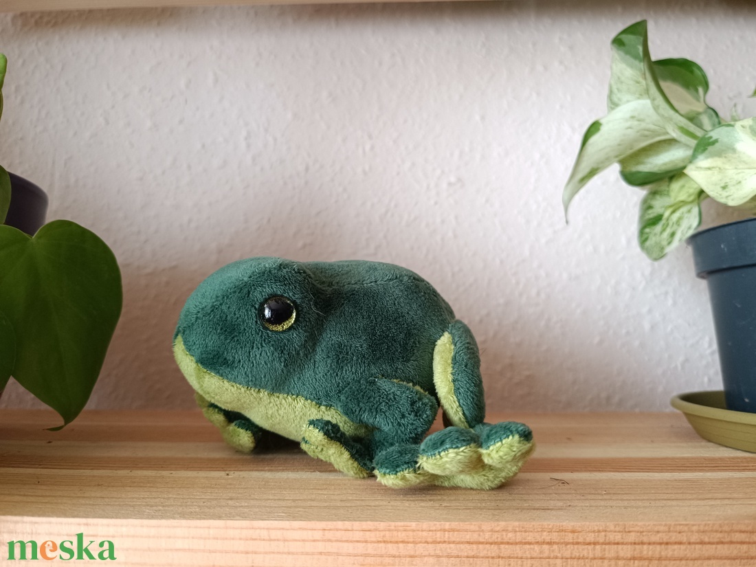 Plüss béka - játék & sport - plüssállat & játékfigura - béka - Meska.hu