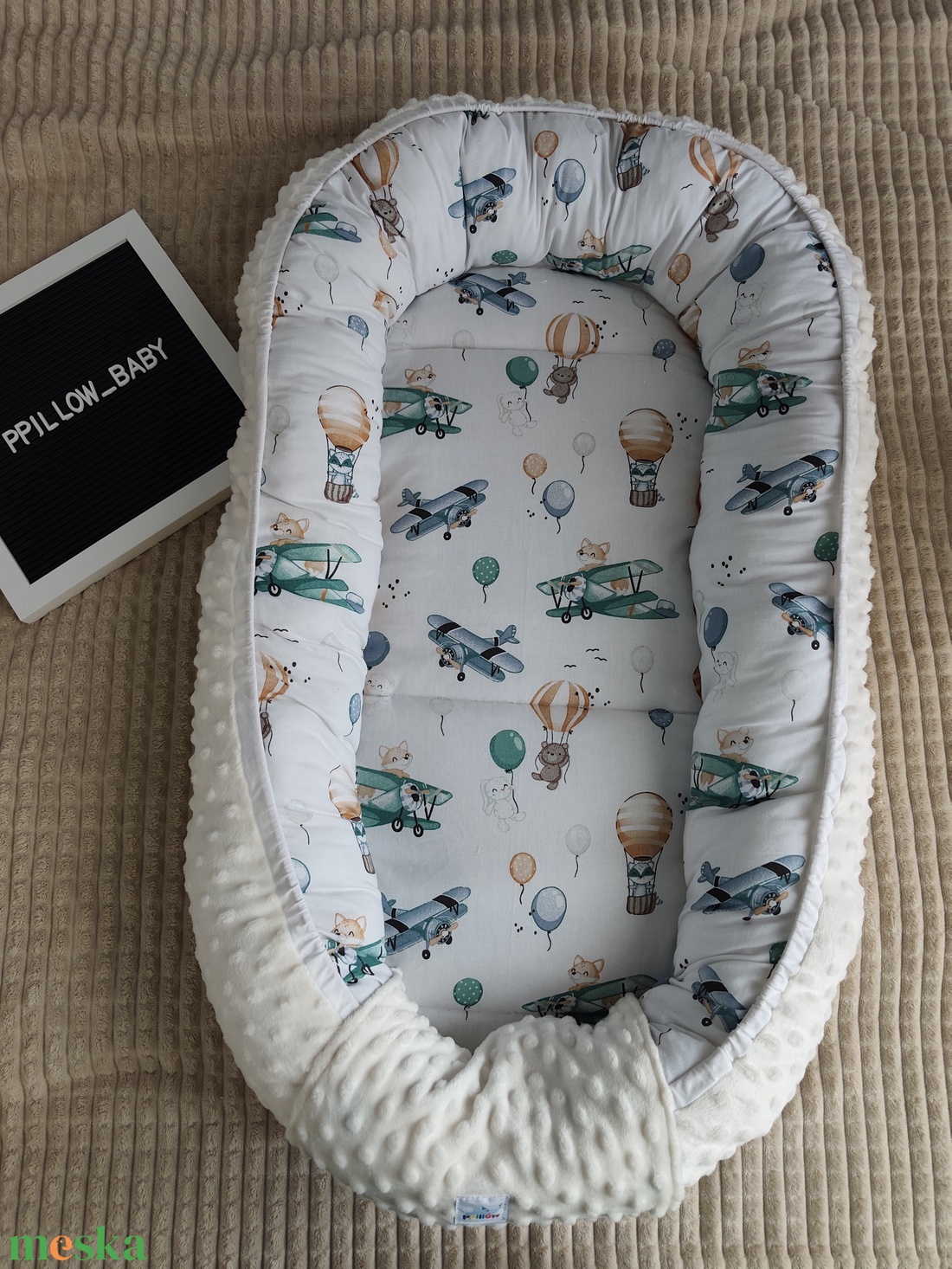  Kétoldalas Babafészek � Prémium pamutvászon és pihe-puha minky bézs - baba - mama - baba ágynemű - babafészek - Meska.hu