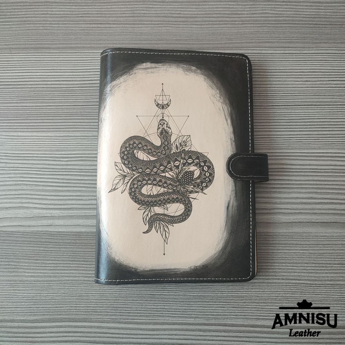 Kígyó mintás noteszborító - otthon & életmód - papír, írószer - könyv- és füzetborító - Meska.hu