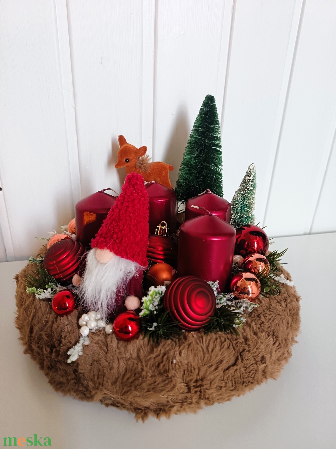 Szőrmés manós adventi koszorú - karácsony - adventi díszek - adventi koszorú - Meska.hu