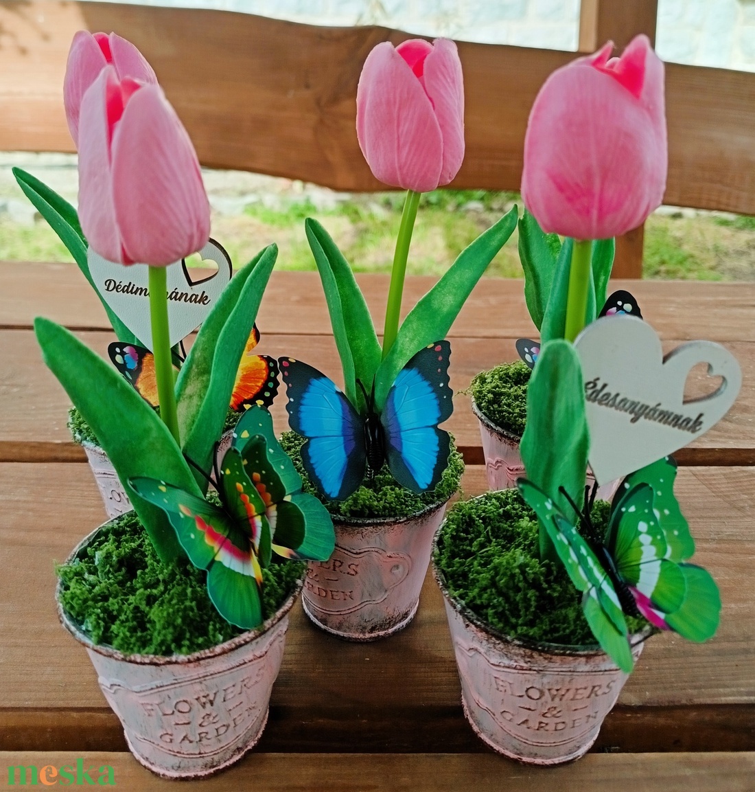 Apró kezekbe tulipános ajándék - otthon & életmód - dekoráció - asztal és polc dekoráció - asztaldísz - Meska.hu Apró kezekbe tulipános ajándék - otthon & életmód - dekoráció - asztal és polc dekoráció - asztaldísz - Meska.hu