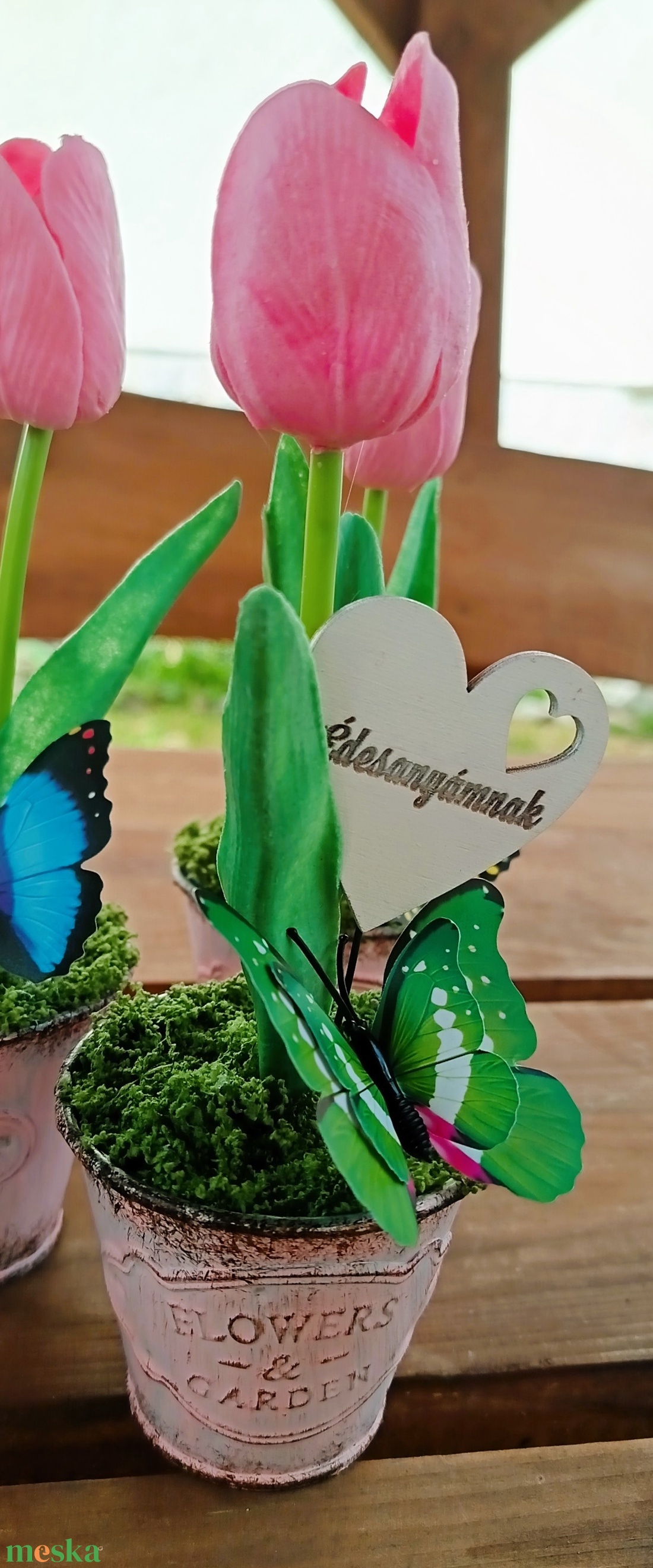 Apró kezekbe tulipános ajándék - otthon & életmód - dekoráció - asztal és polc dekoráció - asztaldísz - Meska.hu Apró kezekbe tulipános ajándék - otthon & életmód - dekoráció - asztal és polc dekoráció - asztaldísz - Meska.hu