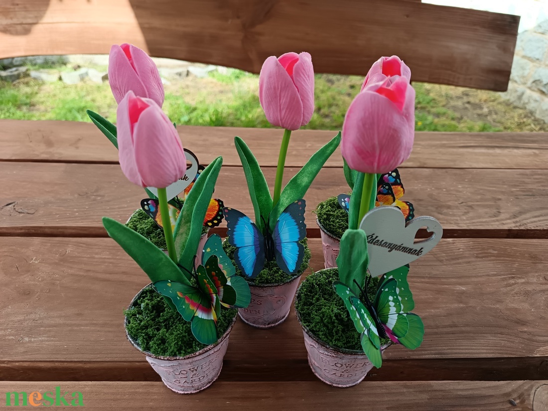 Apró kezekbe tulipános ajándék - otthon & életmód - dekoráció - asztal és polc dekoráció - asztaldísz - Meska.hu Apró kezekbe tulipános ajándék - otthon & életmód - dekoráció - asztal és polc dekoráció - asztaldísz - Meska.hu