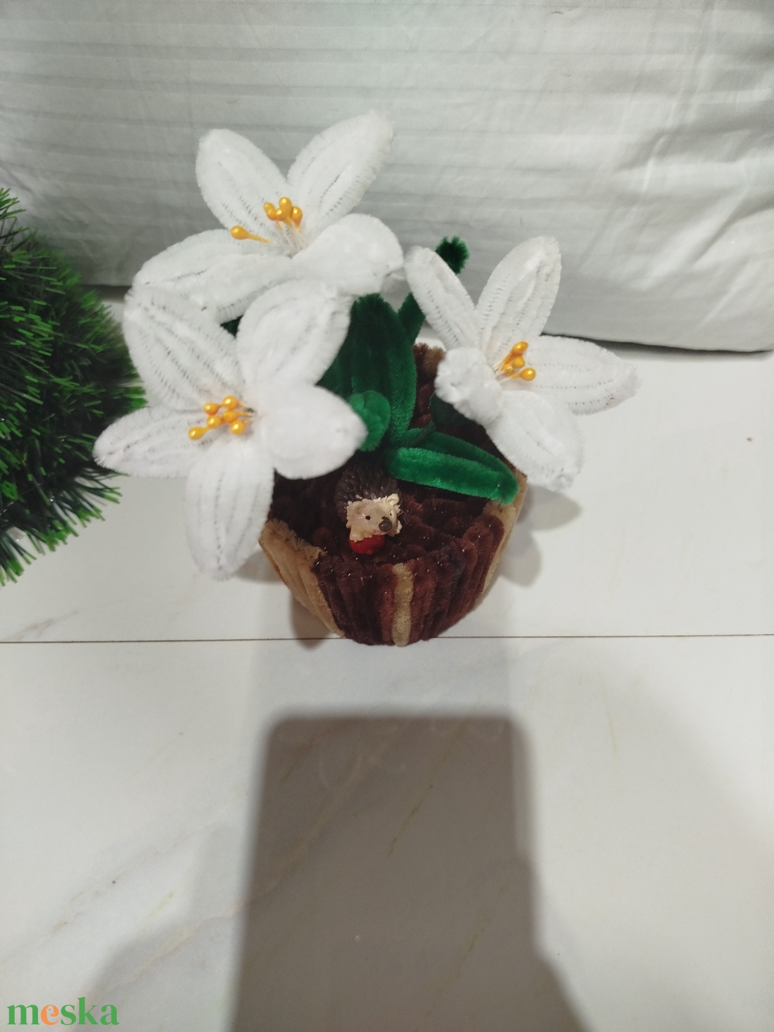 Mini liliomok kaspóban fehér - otthon & életmód - dekoráció - virágdísz és tartó - csokor & virágdísz - Meska.hu Mini liliomok kaspóban fehér - otthon & életmód - dekoráció - virágdísz és tartó - csokor & virágdísz - Meska.hu