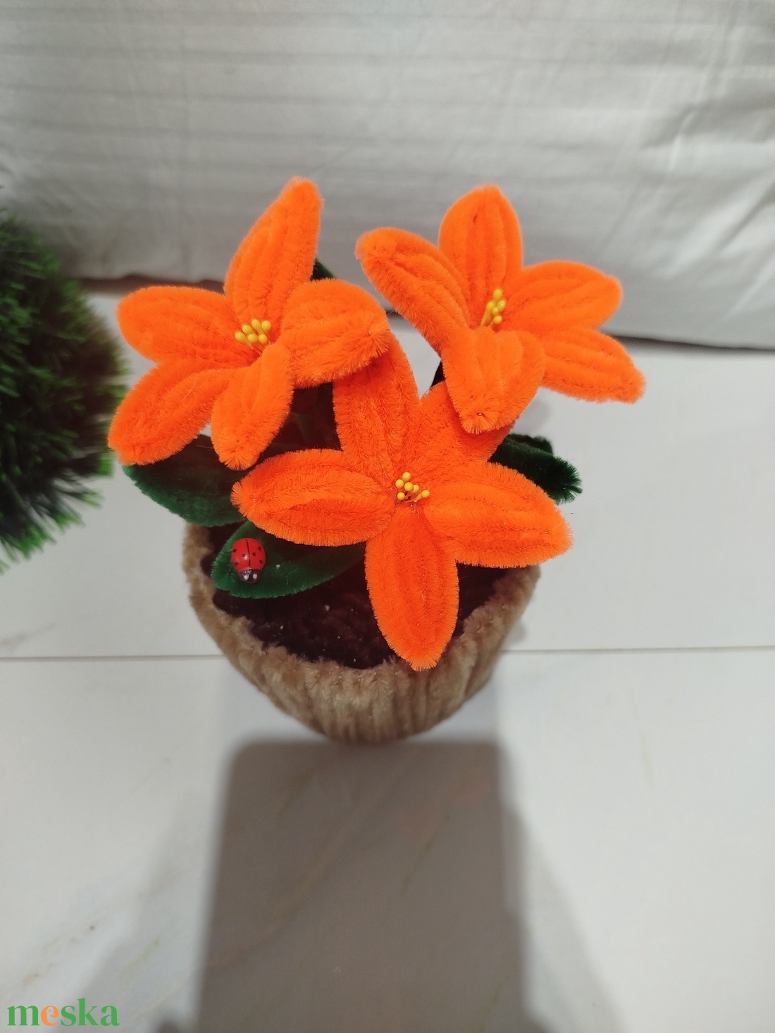 Mini liliomok kaspóban neon narancssárga - otthon & életmód - dekoráció - virágdísz és tartó - csokor & virágdísz - Meska.hu Mini liliomok kaspóban neon narancssárga - otthon & életmód - dekoráció - virágdísz és tartó - csokor & virágdísz - Meska.hu
