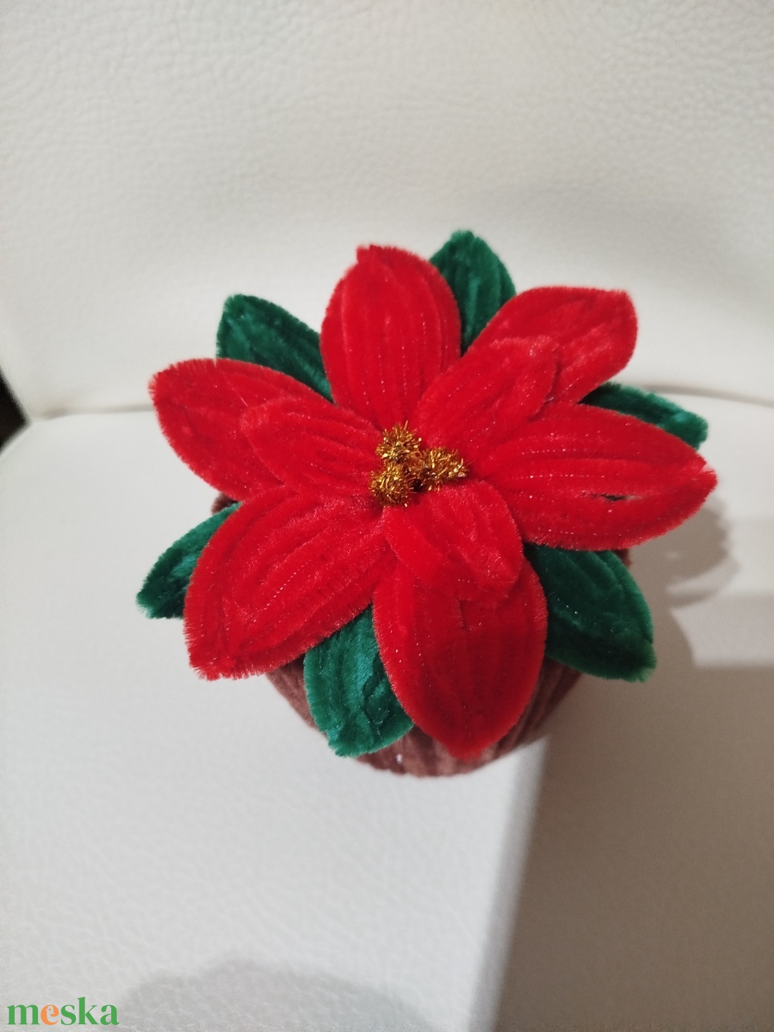 Mikulás virág kaspóban - otthon & életmód - dekoráció - virágdísz és tartó - csokor & virágdísz - Meska.hu