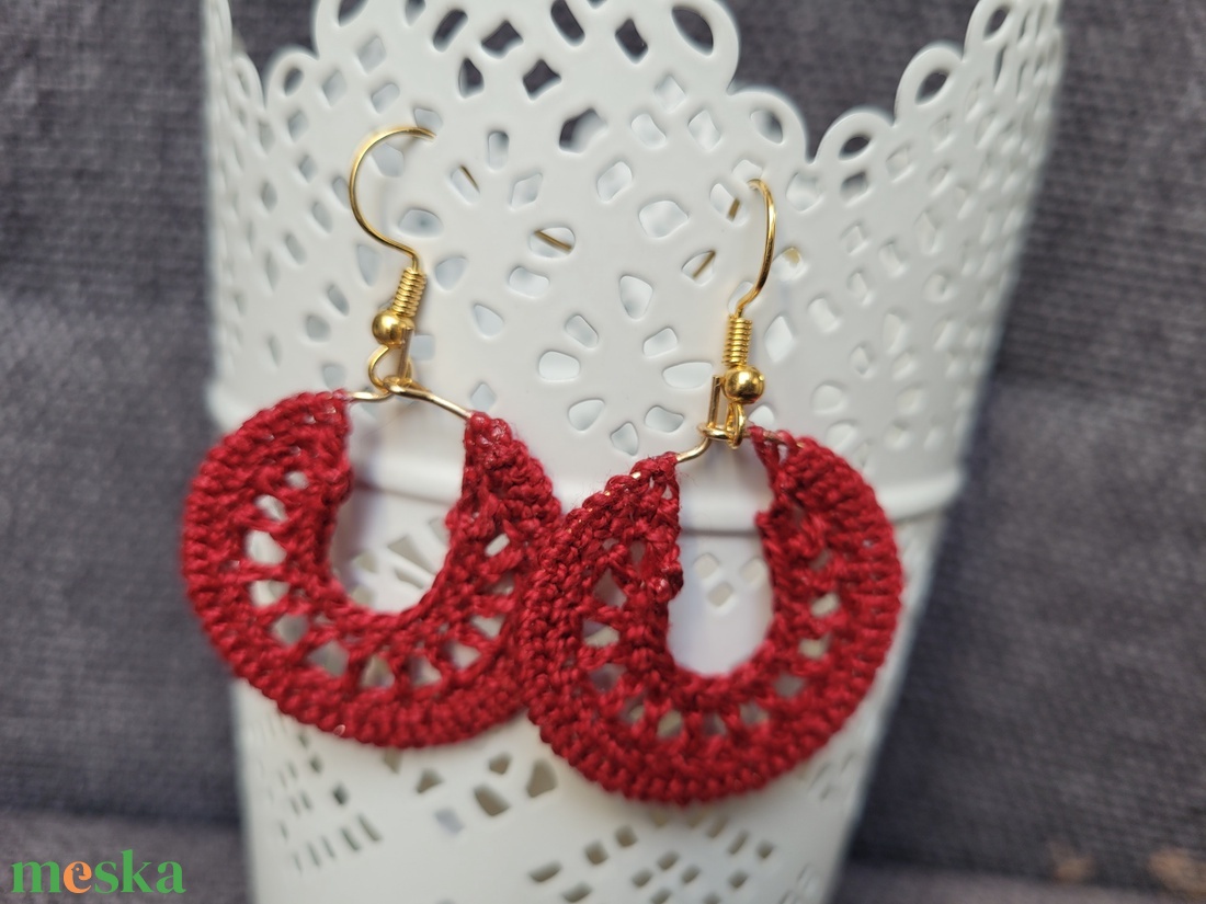 Csipke karika - ékszer - fülbevaló - lógó fülbevaló - Meska.hu