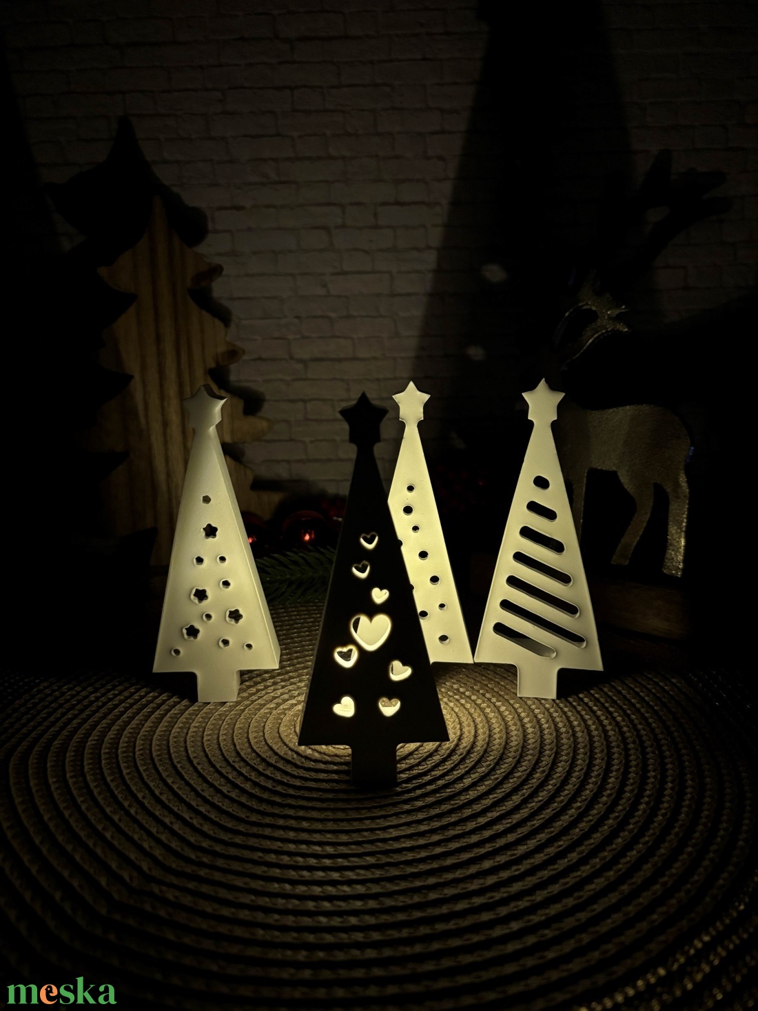 Gipsz - Cement Karácsonyfák díszes 4 db/szett - karácsony - karácsonyi lakásdekoráció - karácsonyi falu, házikó - Meska.hu