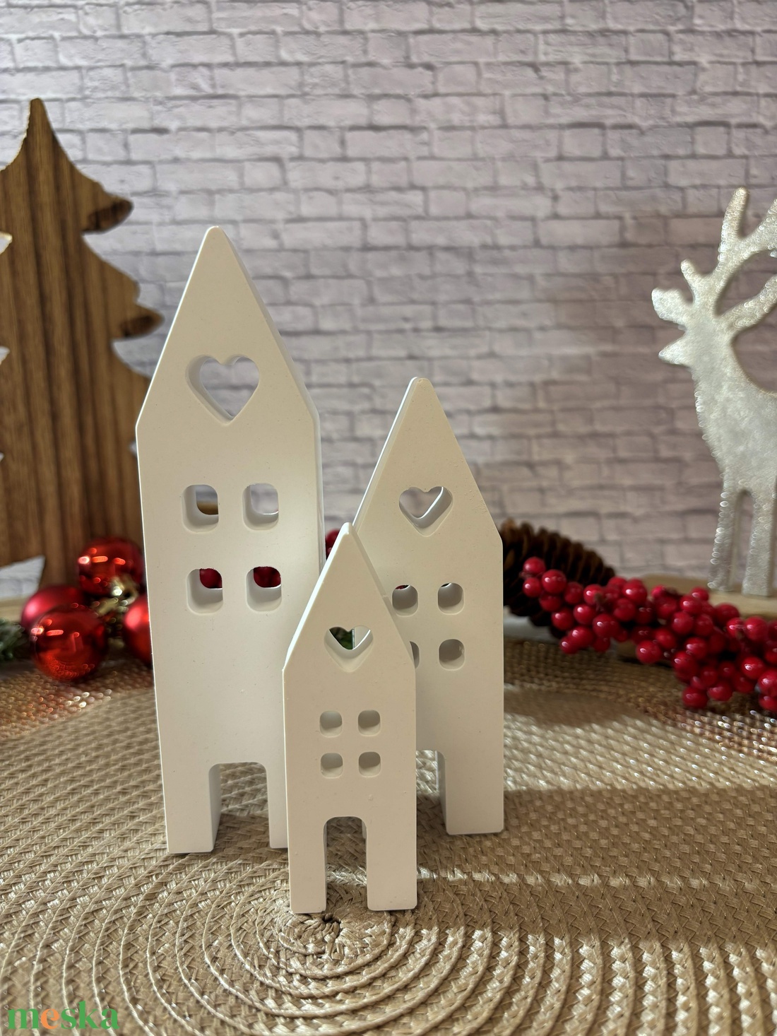 Gipsz - Cement Szívecskés Házikó 3 db/szett - karácsony - karácsonyi lakásdekoráció - karácsonyi falu, házikó - Meska.hu