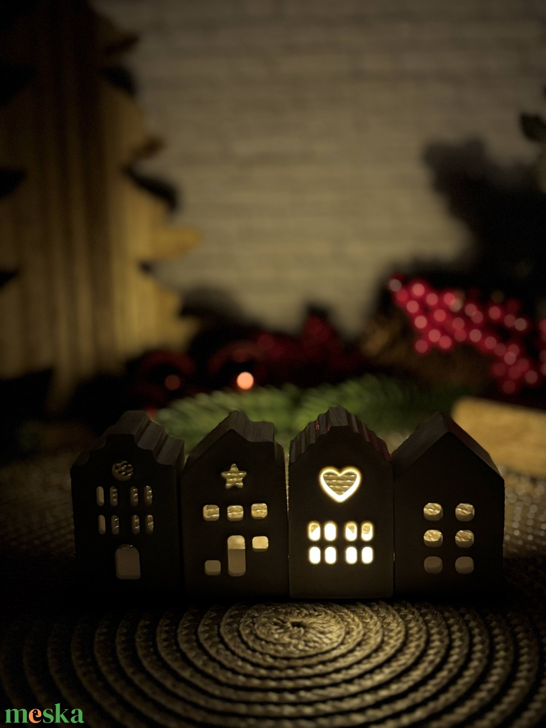 Gipsz - Cement Házikó - világítással (2 db/csomag) - karácsony - karácsonyi lakásdekoráció - karácsonyi falu, házikó - Meska.hu