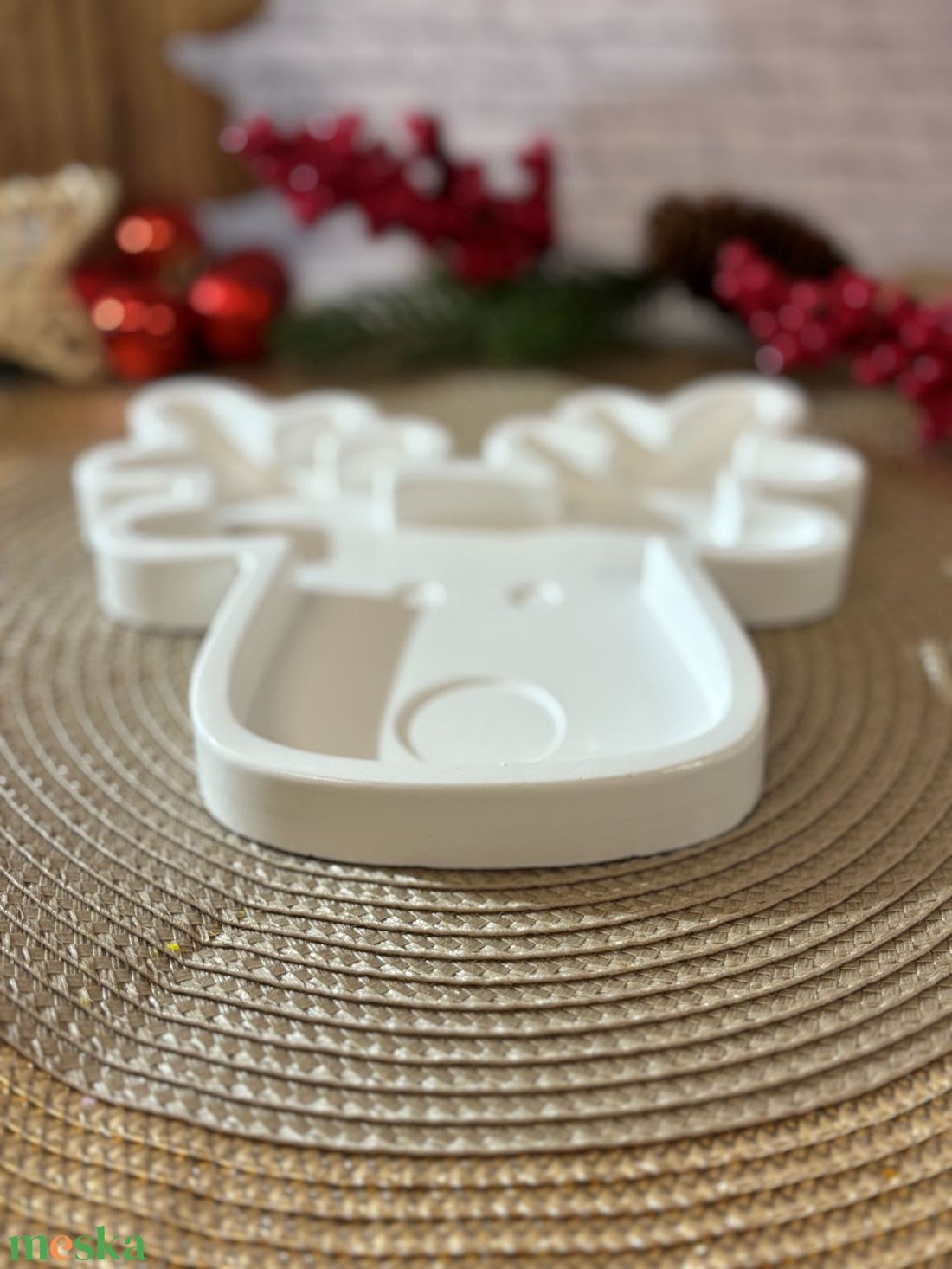 Gipsz - Cement Rénszarvas formájú tálca - karácsony - karácsonyi lakásdekoráció - ünnepi asztaldekoráció - Meska.hu