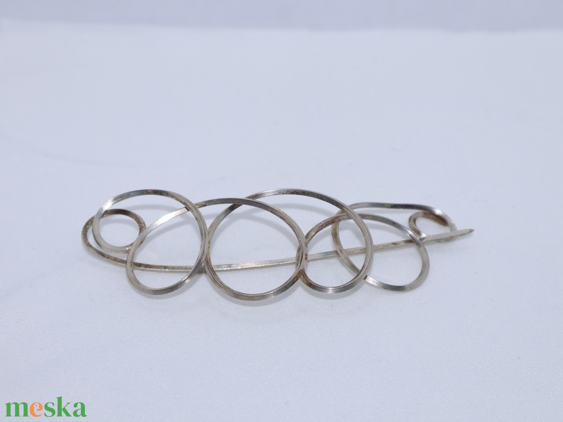 Ezüst hullámok kitűző - ékszer - kitűző és bross - kitűző - Meska.hu Ezüst hullámok kitűző - ékszer - kitűző és bross - kitűző - Meska.hu