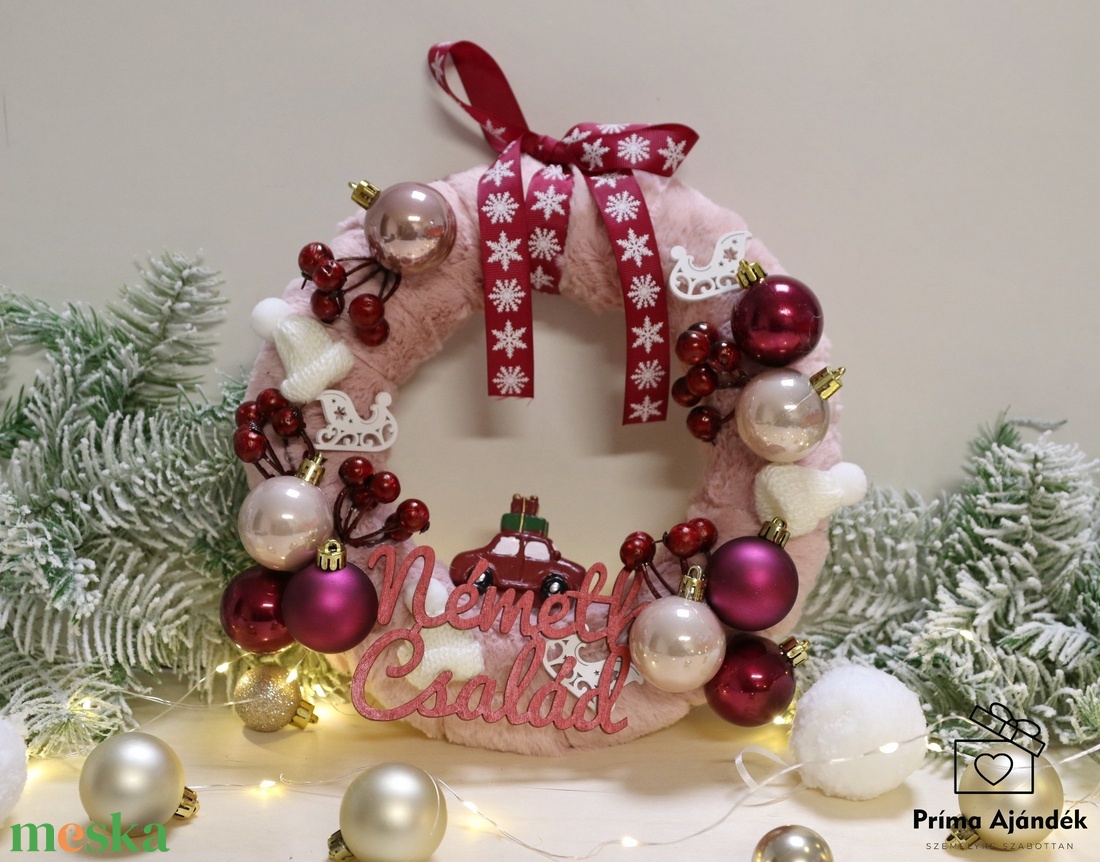 Bordó kisautós ajtódísz - családnévvel is kérhető - karácsony - adventi díszek - adventi ajtódísz - Meska.hu