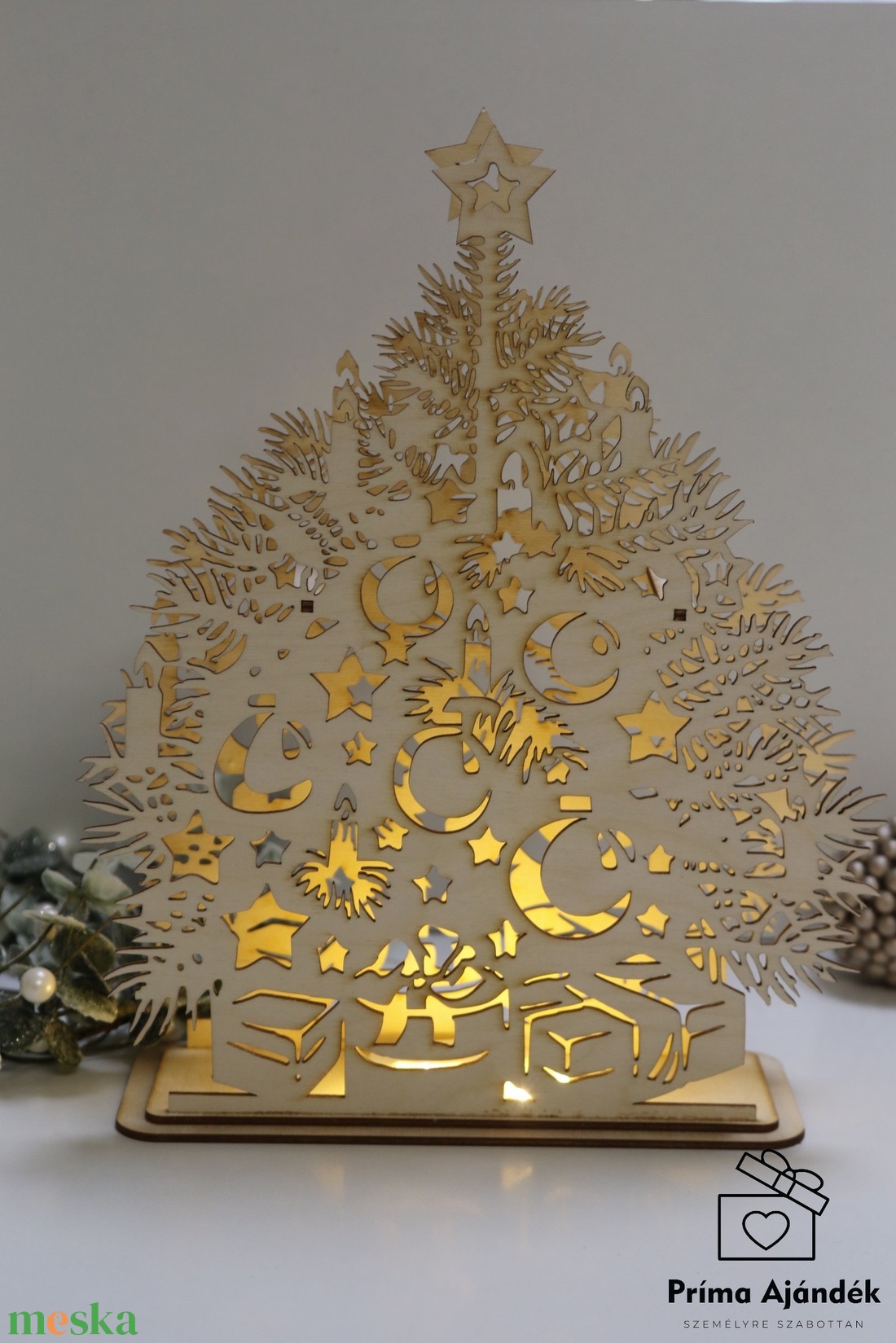 Világító LED-es fenyőfa - ablak/asztaldísz - karácsony - adventi díszek - adventi ablakdekoráció - Meska.hu Világító LED-es fenyőfa - ablak/asztaldísz - karácsony - adventi díszek - adventi ablakdekoráció - Meska.hu
