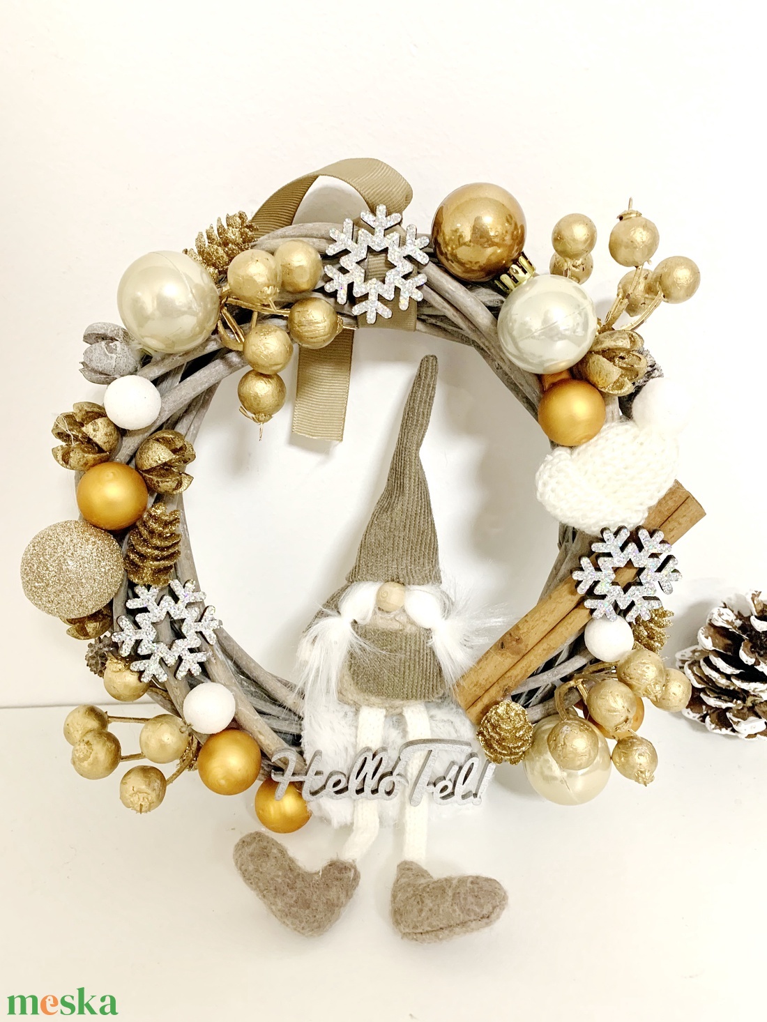 Szürke-arany, manós koszorú - karácsony - adventi díszek - adventi ajtódísz - Meska.hu Szürke-arany, manós koszorú - karácsony - adventi díszek - adventi ajtódísz - Meska.hu