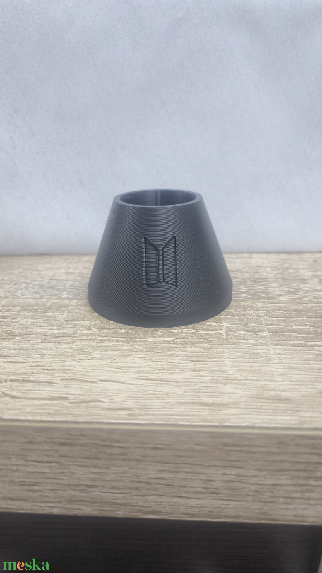 BTS lightstick állvány  - otthon & életmód - dekoráció - dísztárgy - Meska.hu