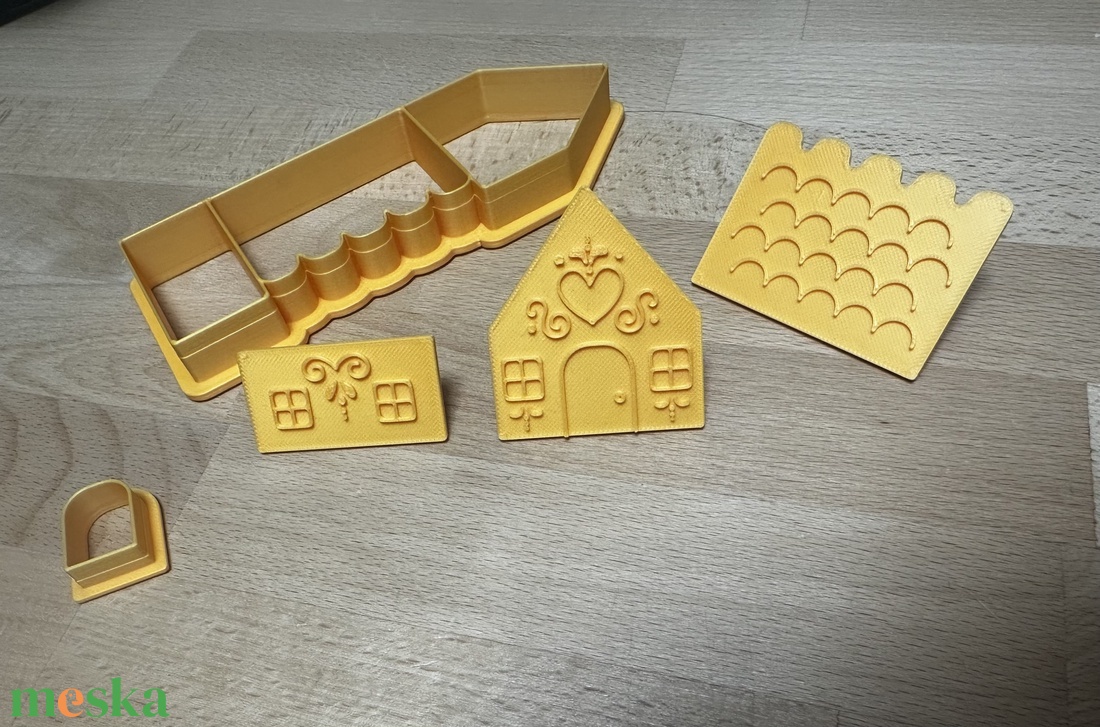 Mini mézeskalács házikó kiszúró - karácsony - karácsonyi sütés-főzés - Meska.hu Mini mézeskalács házikó kiszúró - karácsony - karácsonyi sütés-főzés - Meska.hu