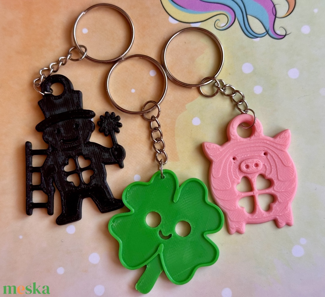 Újévi szerencsehozó charmok - táska & tok - kulcstartó & táskadísz - kulcstartó - Meska.hu