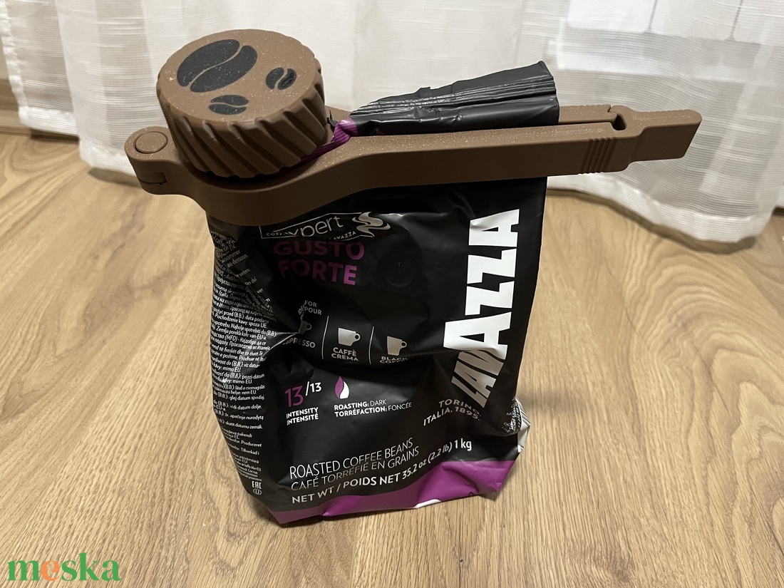 Kávés tasakzár és adagoló sett - stílusos frissesség minden napra! - otthon & életmód - konyhafelszerelés, tálalás - konyhai tárolás - tea & kávé tárolás - Meska.hu