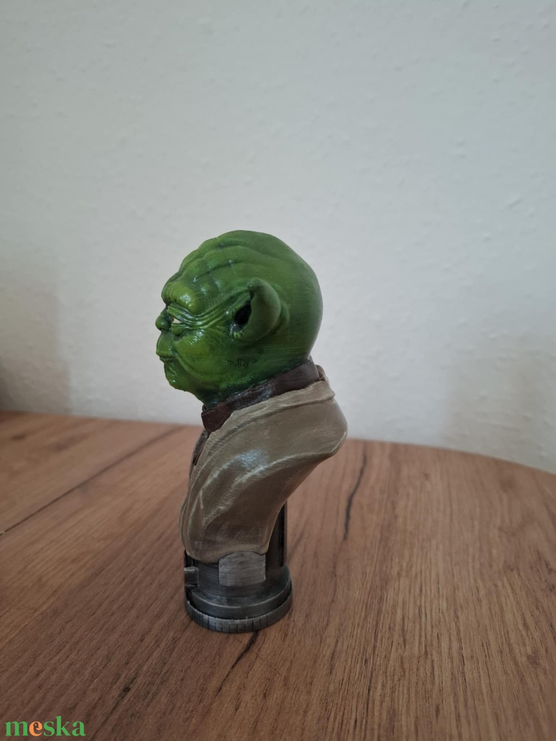 Yoda mellszobor - művészet - makett, modell - Meska.hu