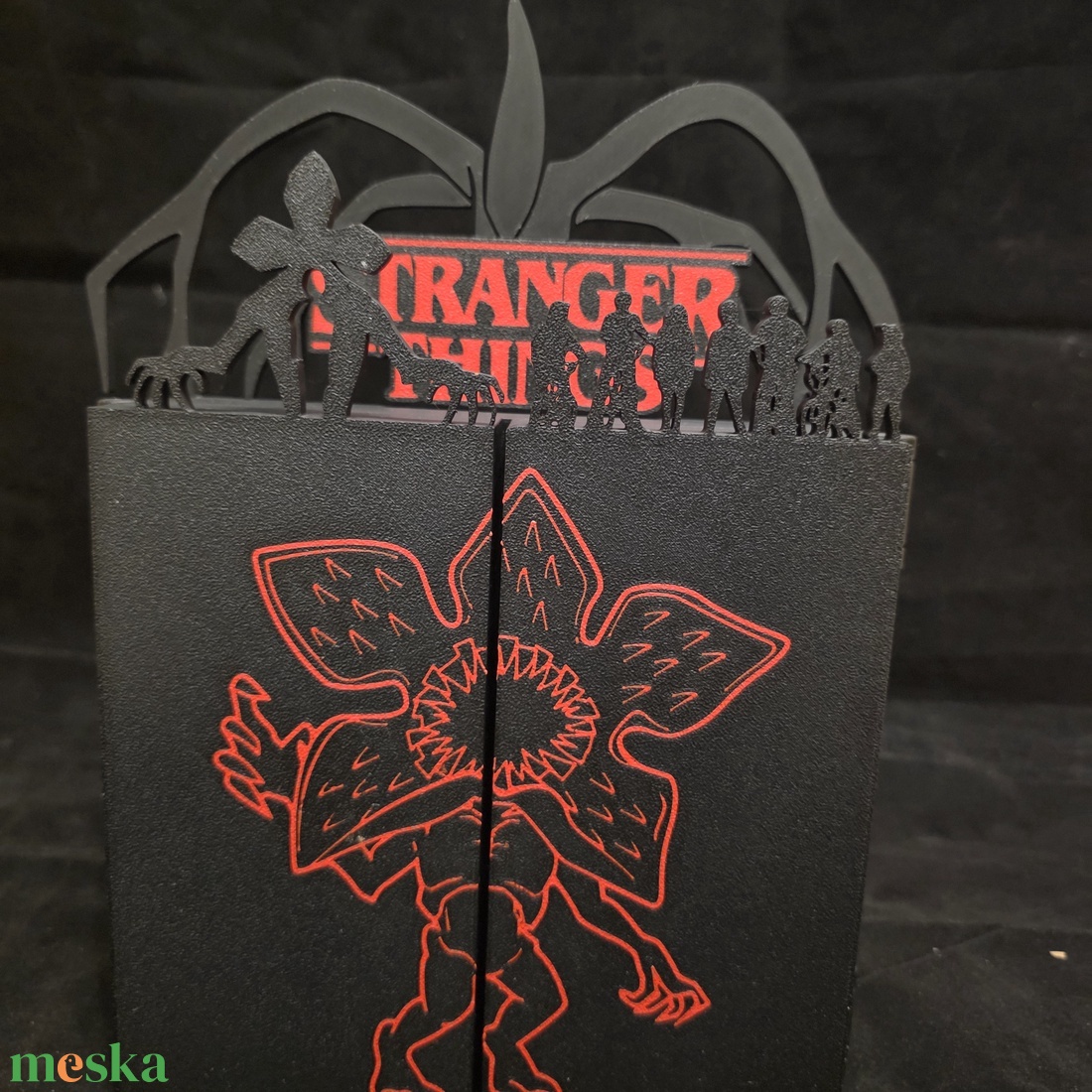 Stranger Things FunkoPOP figura tartó, gyűjtői doboz - otthon & életmód - tárolás & rendszerezés - doboz - Meska.hu