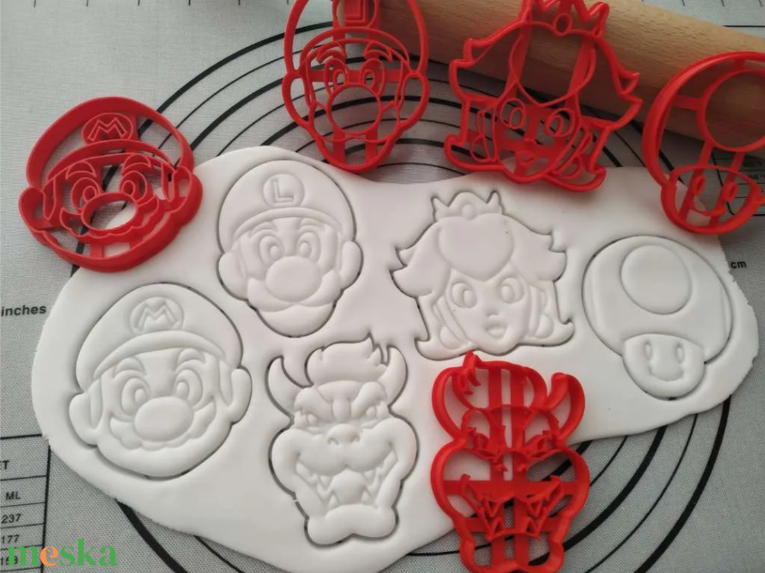 3D Nyomtatott Super Mario Süteménykiszúró Szett (5 darabos) - otthon & életmód - konyhafelszerelés, tálalás - sütés, főzés - sütikiszúró - Meska.hu