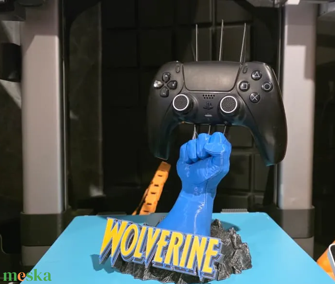 Wolverine (Rozsomák) 3D nyomtatott kontrollertartó állvány - otthon & életmód - tárolás & rendszerezés - kontroller tartók - Meska.hu