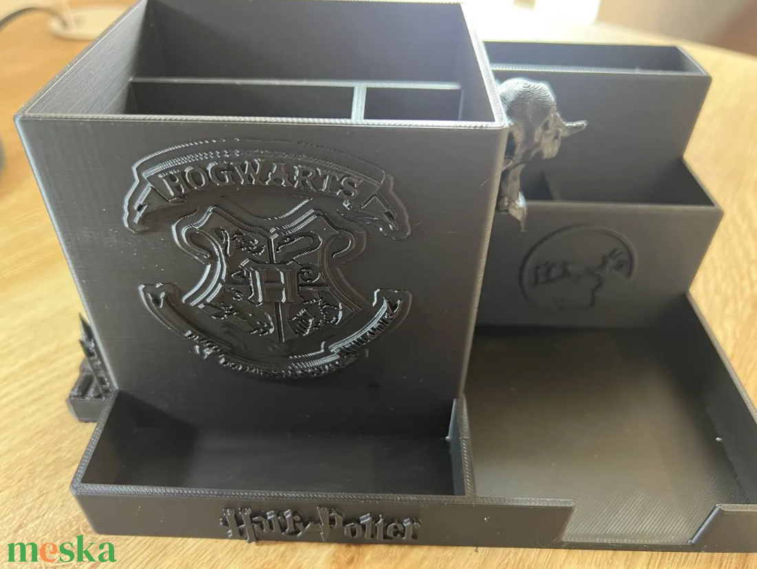  Harry Potter / Roxfort Asztali Rendszerező és Tolltartó - otthon & életmód - tárolás & rendszerezés - íróasztali tároló - Meska.hu