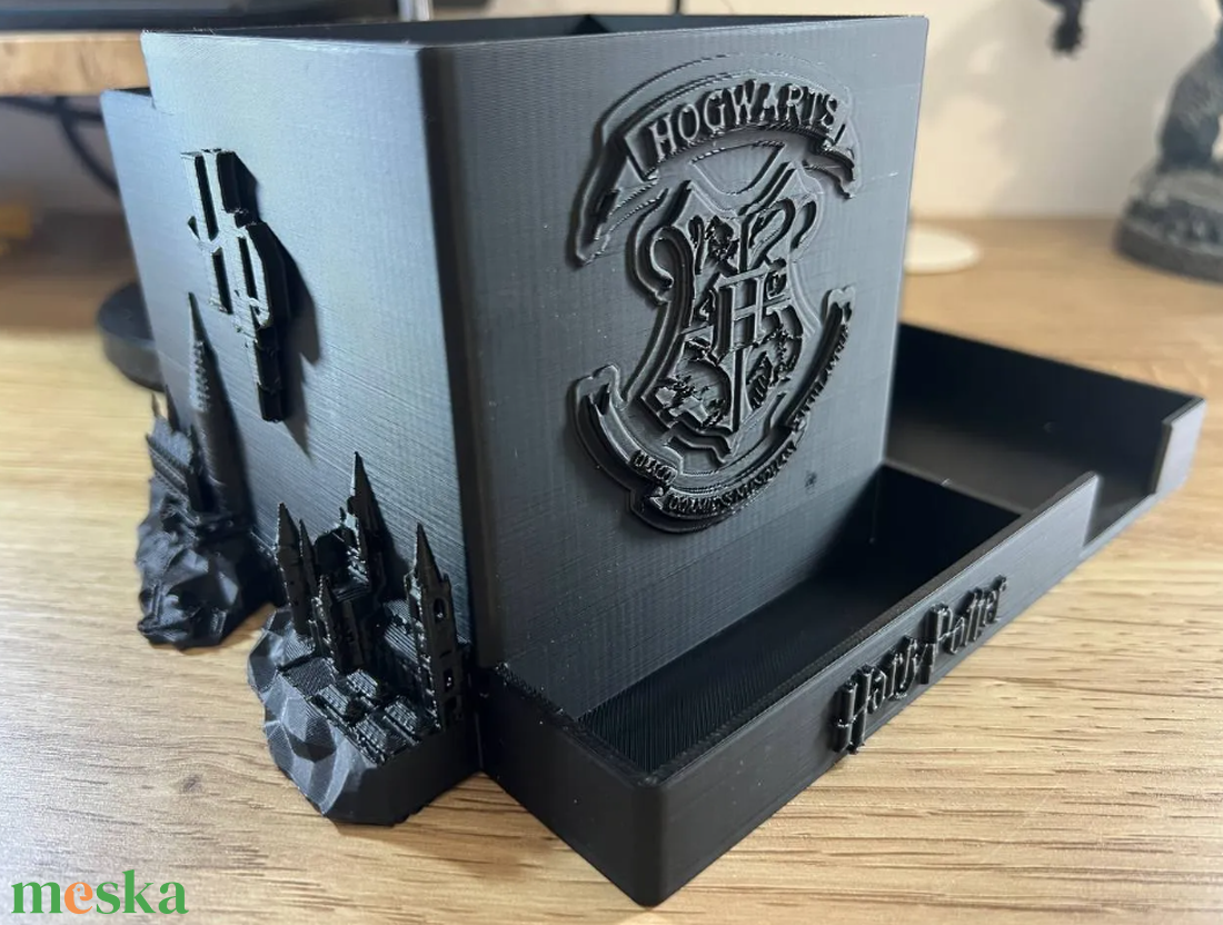  Harry Potter / Roxfort Asztali Rendszerező és Tolltartó - otthon & életmód - tárolás & rendszerezés - íróasztali tároló - Meska.hu