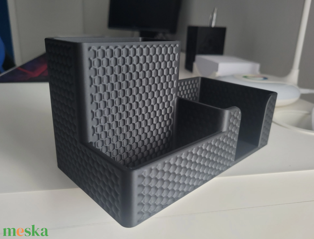 Modern Asztali Rendszerező és Tolltartó � Geometrikus Mintával - otthon & életmód - tárolás & rendszerezés - íróasztali tároló - Meska.hu