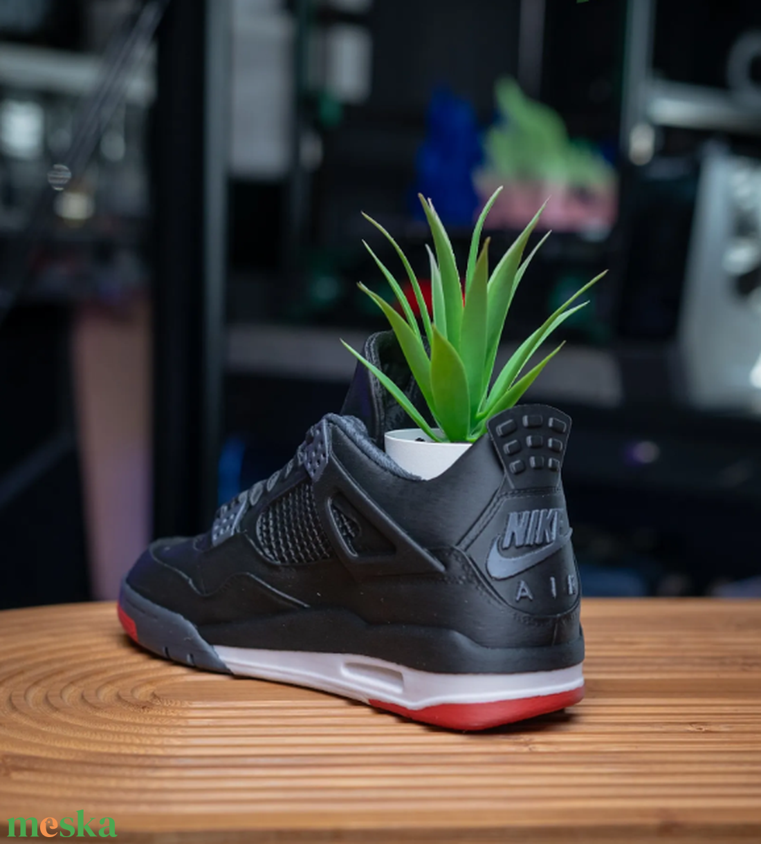 Air Jordan 4 Bred Stílusú Sneaker Kaspó és Tároló - otthon & életmód - virágdekoráció - virágtartó - kaspó - Meska.hu