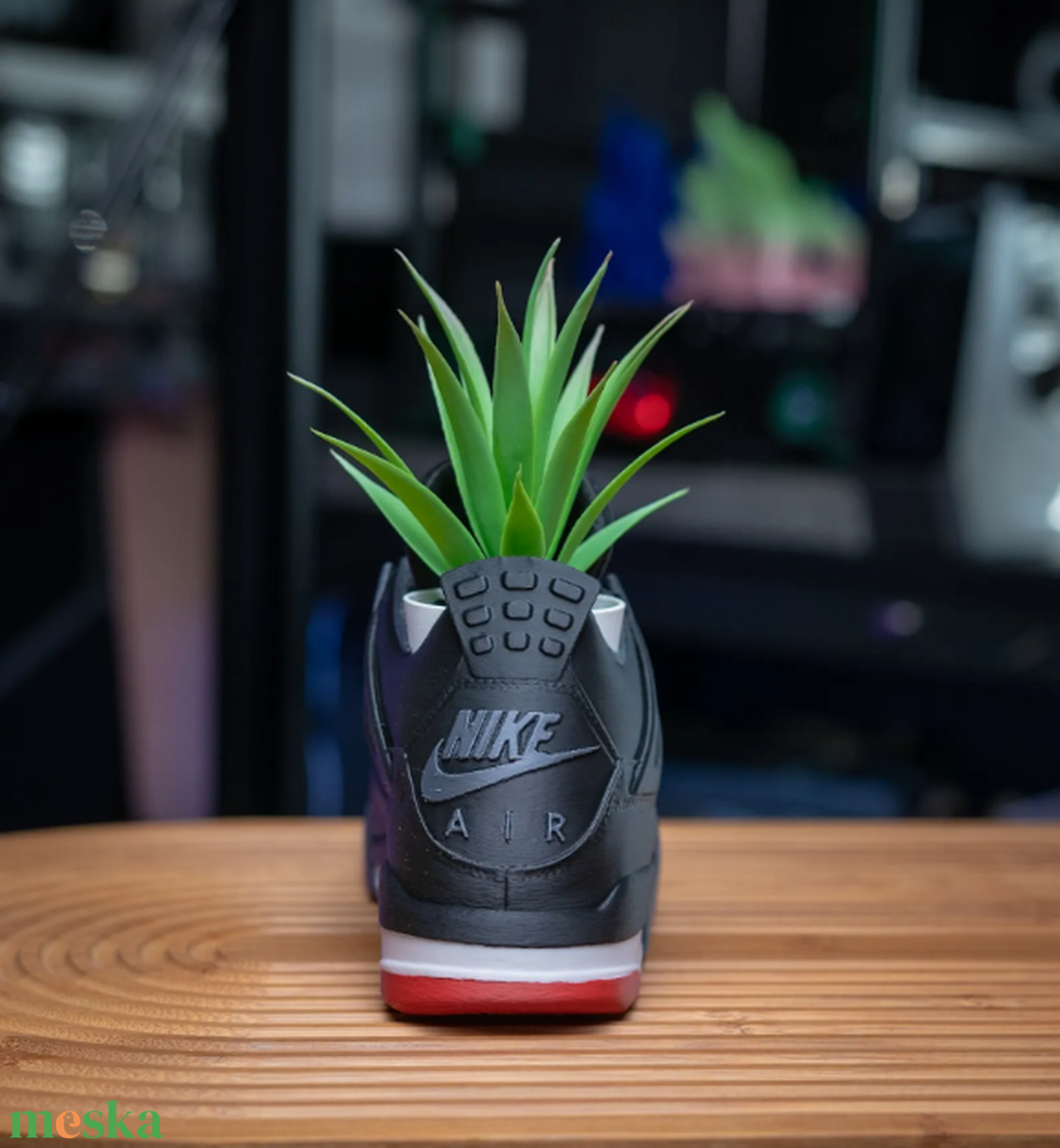Air Jordan 4 Bred Stílusú Sneaker Kaspó és Tároló - otthon & életmód - virágdekoráció - virágtartó - kaspó - Meska.hu
