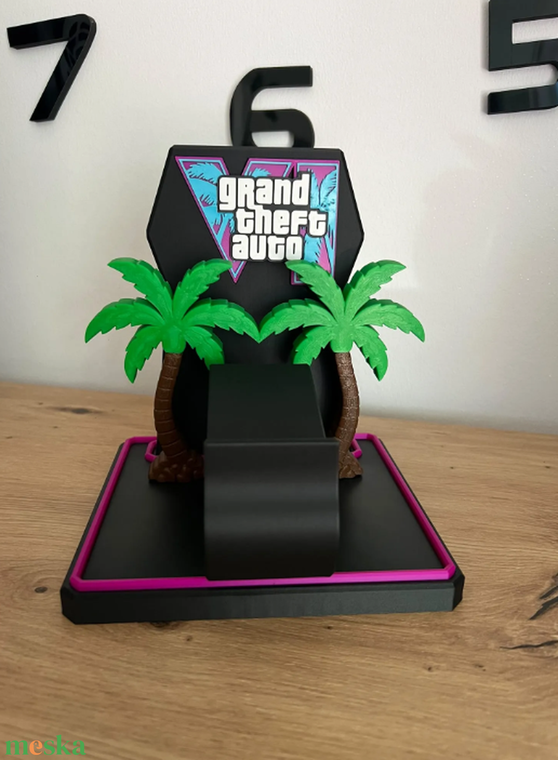 GTA 6 Kontrollertartó - otthon & életmód - tárolás & rendszerezés - kontroller tartók - Meska.hu