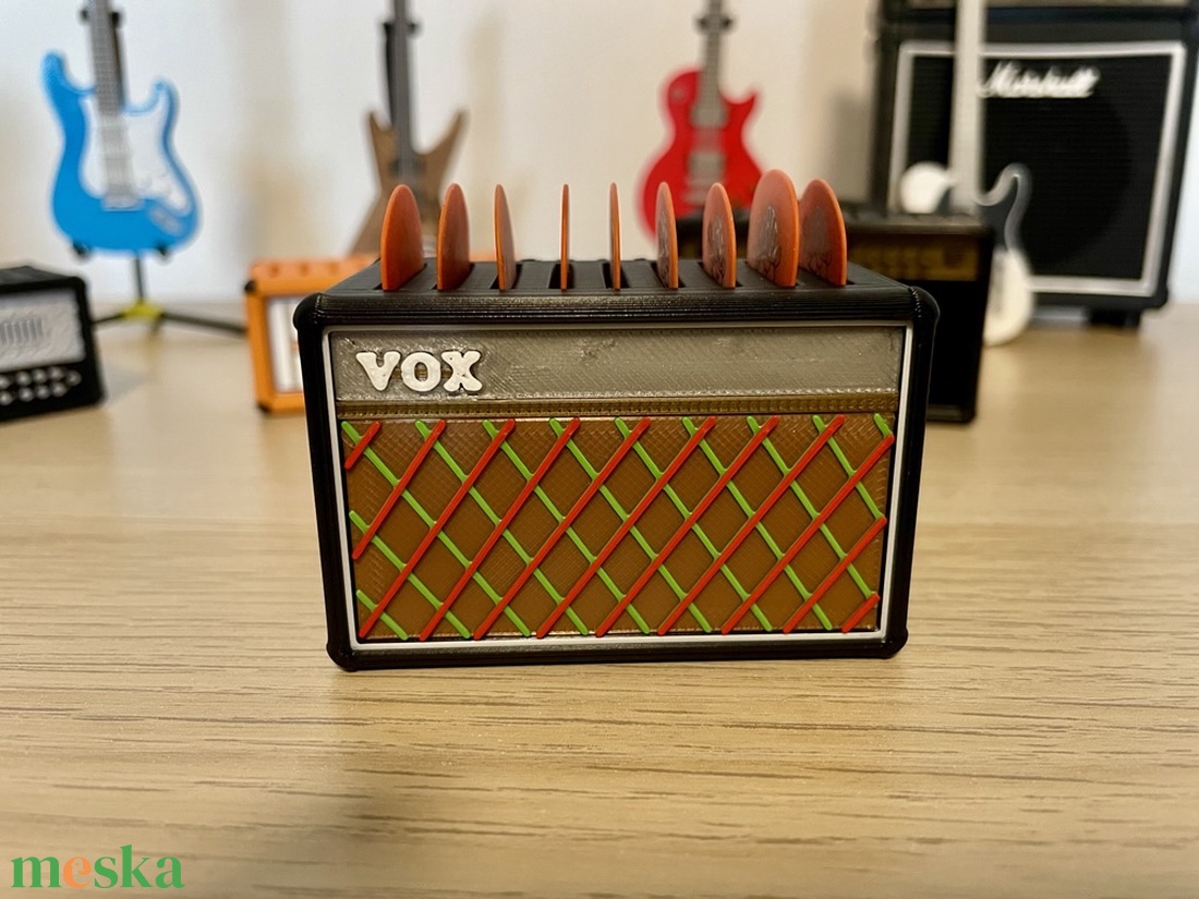 Gitár pengető tartó - VOX - 9 darabos - könyv & zene - hangszer & hangszertok - Meska.hu