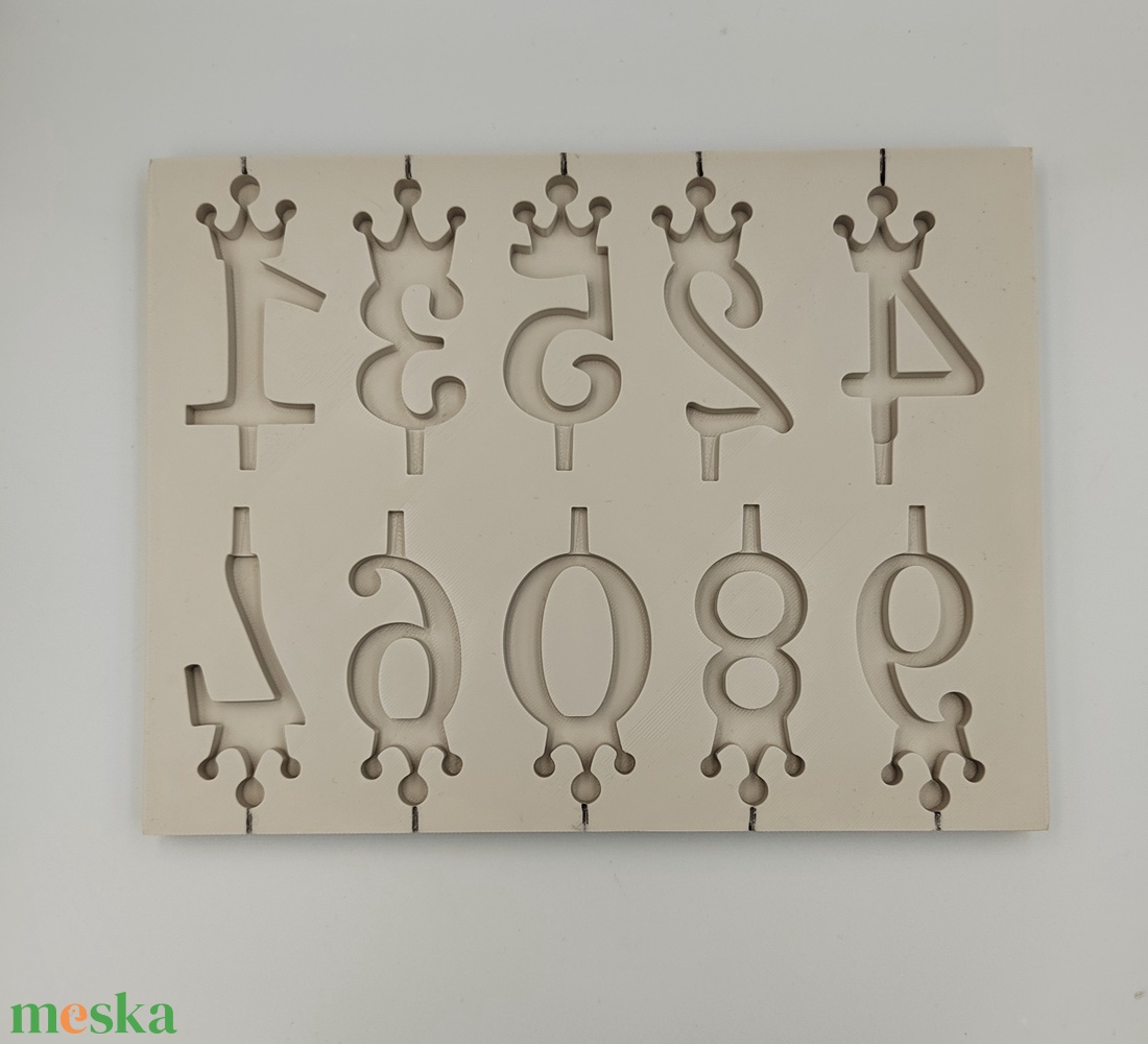 Koronás számos tortagyertya szilikon öntőforma 0�9 � magyar termék - kellékek & szerszámok - vegyes alapanyag - szilikon öntőforma - Meska.hu